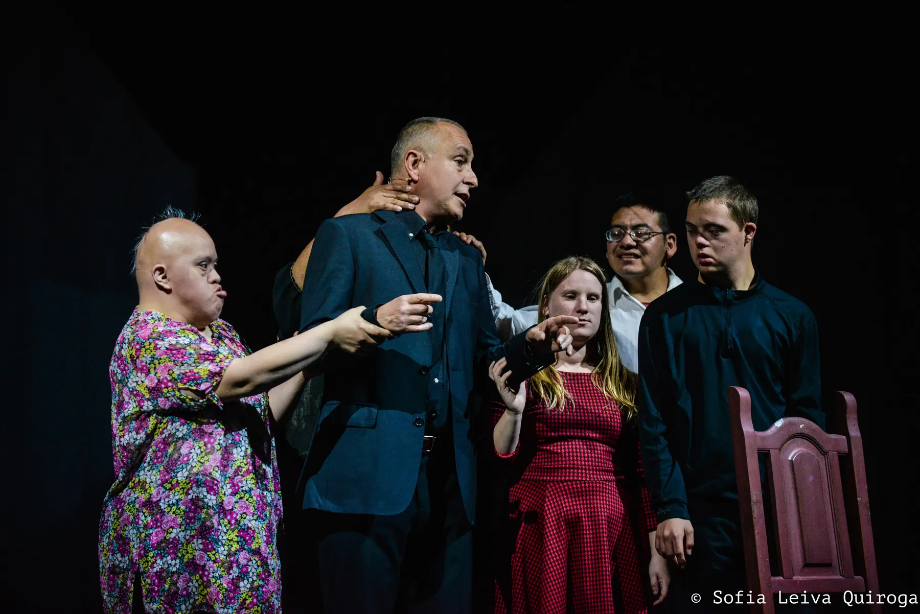 Artistas participantes en un encuentro del festival internacional de Cre Arte