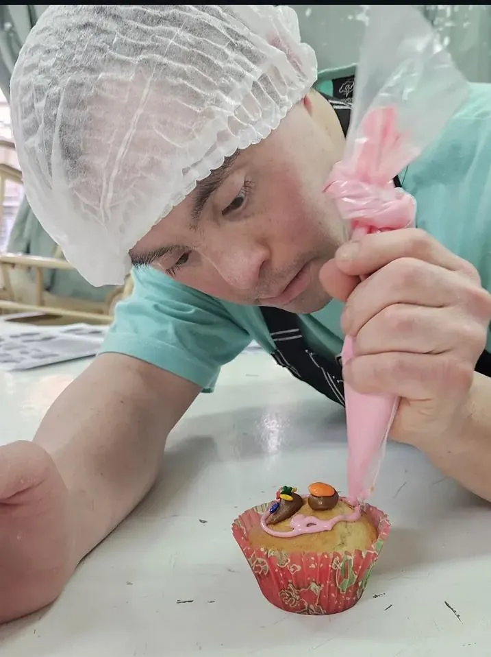 Participantes en talleres artísticos de Cre Arte